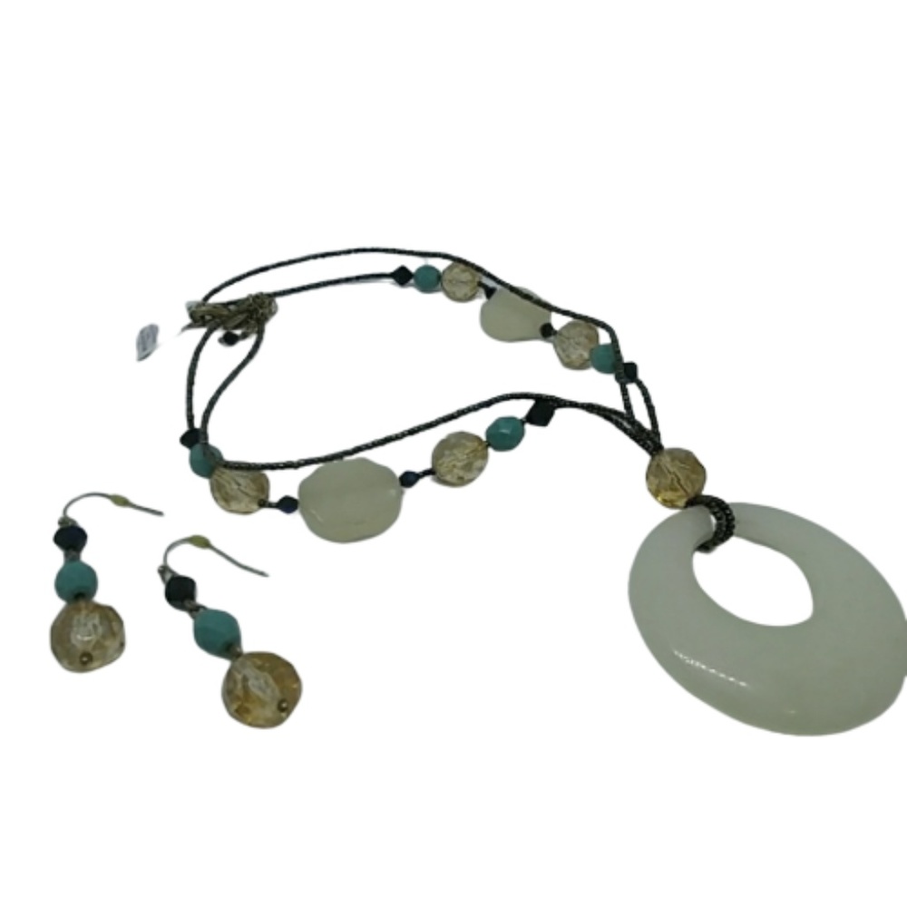 LIA SOPHIA NWT earrings/necklace set